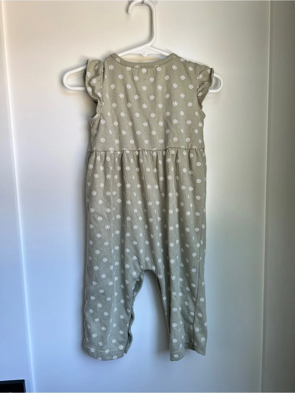 Carter’s 9M Sage Green Floral Ruffle Sleeve Jumpsuit Romper